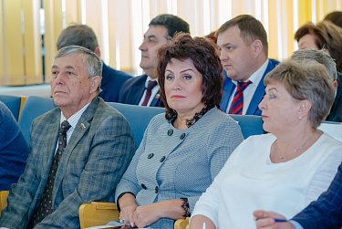 Оренбуржцы обсудили проект областного бюджета 